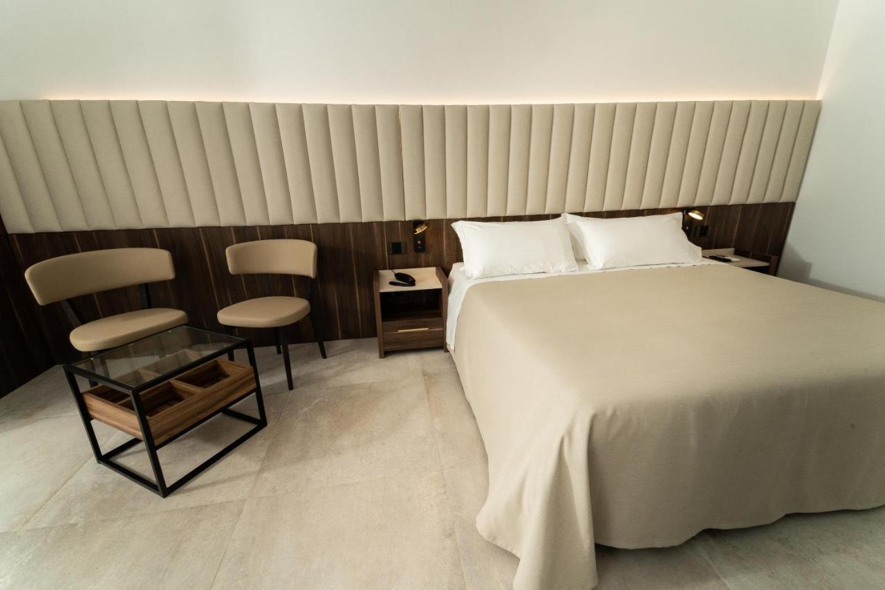 Hotel Falli Porto Cesareo Bagian luar foto