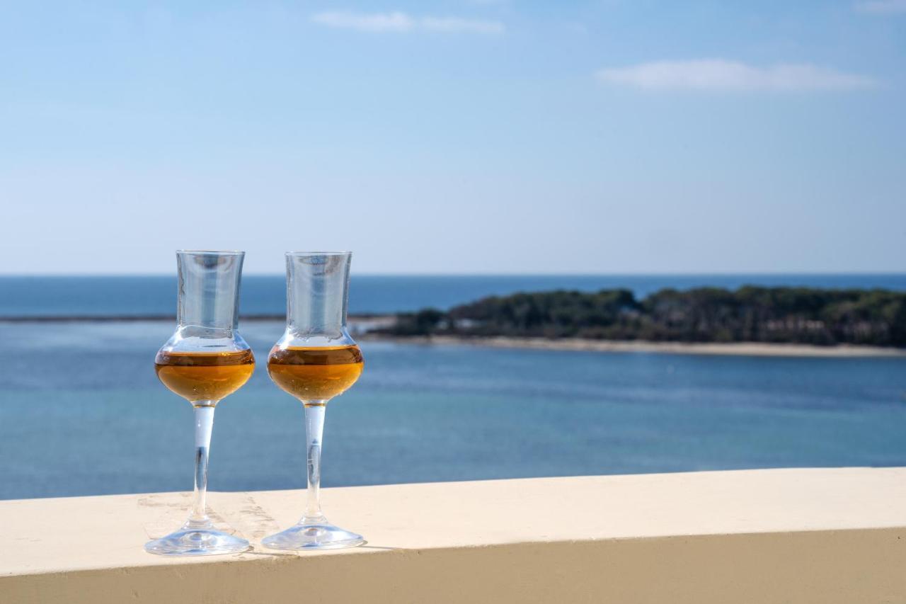 Hotel Falli Porto Cesareo Bagian luar foto